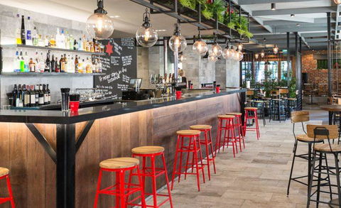 Beer Deluxe Albury - Accommodation NSW 0