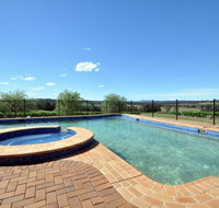 Beggars Bridge Vineyard Homestead w/ pool  wifi  tennis  vineyard - Accommodation NSW