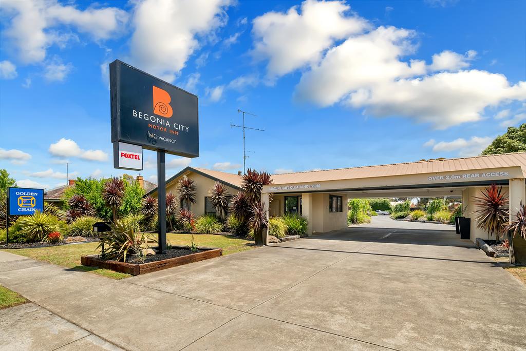 Sebastopol VIC Accommodation NSW