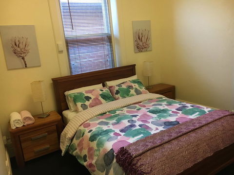 BELMONT 11 Bedroom Home In The Heart Of Victor Harbor - Accommodation NSW 3