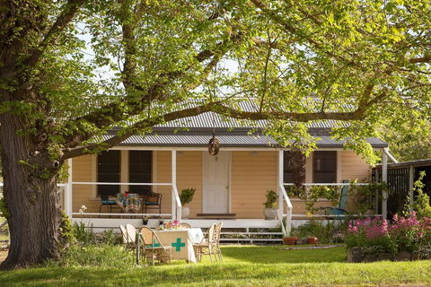 Bird House - Accommodation NSW 0