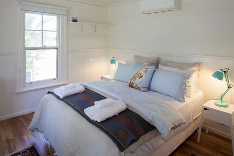 Bird House - Accommodation NSW 2