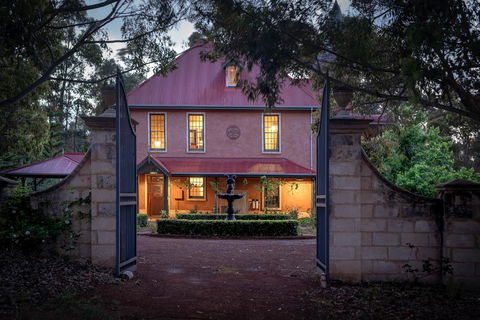 Birdwood Estate - Accommodation NSW 2