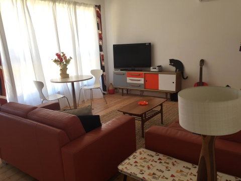 Black Cat Retreat Holiday Home - Accommodation NSW 0