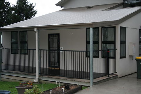 Blue Manor On Fairway - Accommodation NSW 0