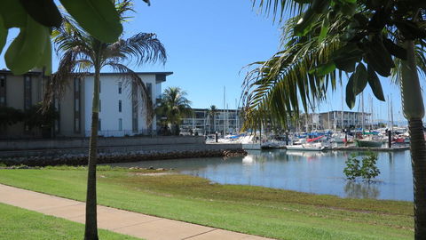 Blue On Blue Apartment 312 - Accommodation NSW 3