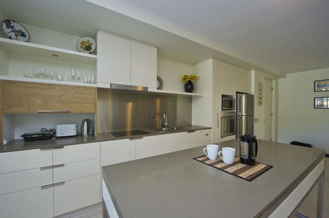 Blue On Blue Apartment 921 - Accommodation NSW 0