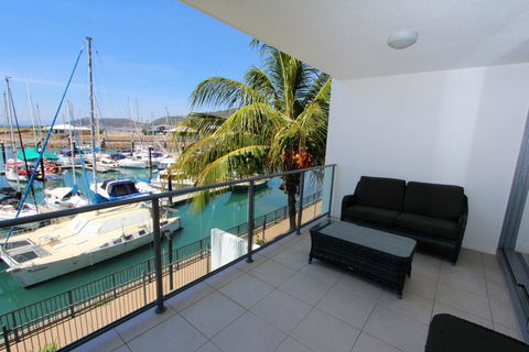 Blue On Blue Apartment 923 - Accommodation NSW 2