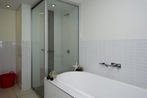 Blue On Blue Superior Studio Room 1271 - Accommodation NSW 1