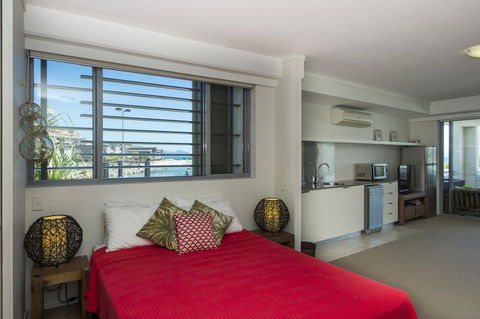 Blue On Blue Superior Studio Room 1271 - Accommodation NSW 0