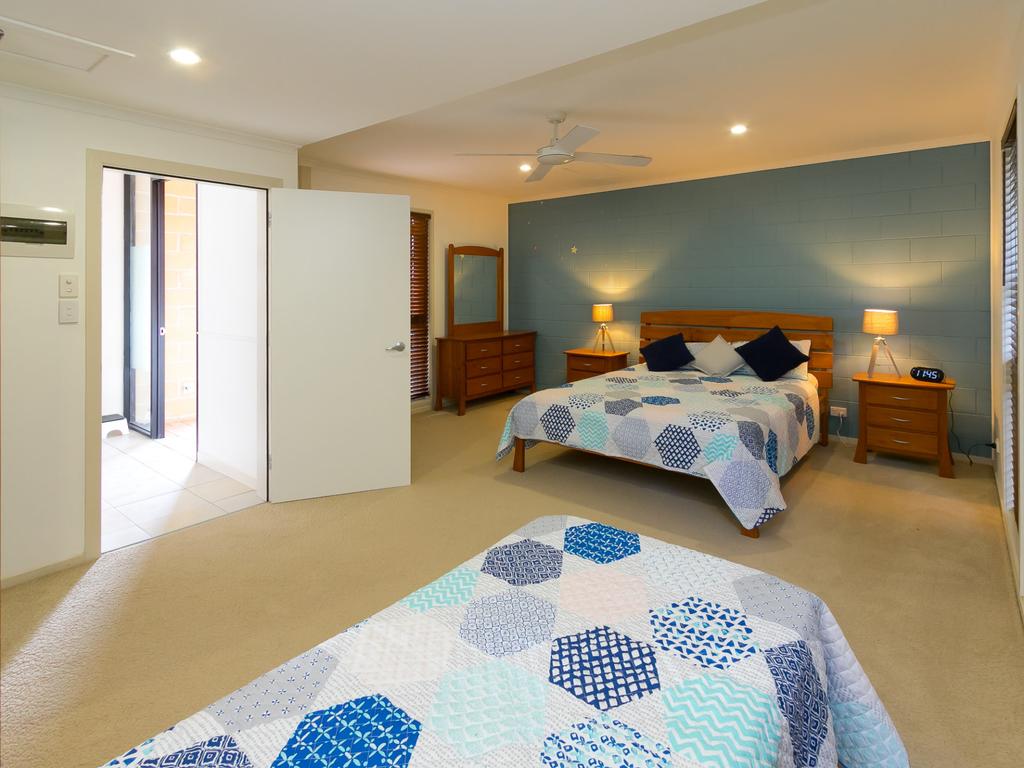 Booral QLD Accommodation NSW