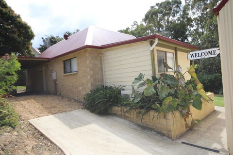 Boambee Hideaway - Accommodation NSW 2