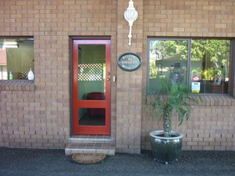 Bomaderry Motor Inn - Accommodation NSW 2