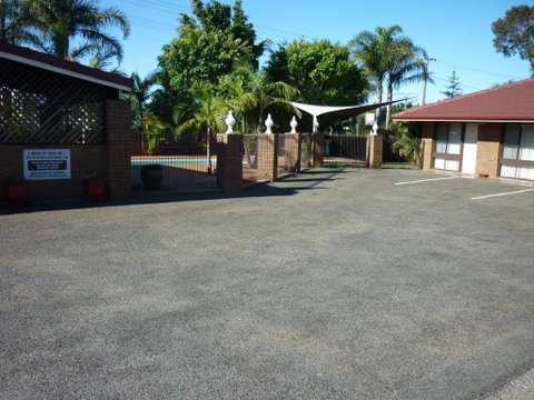 Bomaderry Motor Inn - Accommodation NSW 3