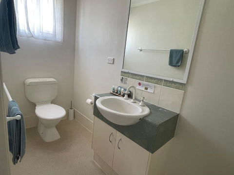 Warrego Motel - Accommodation NSW 1