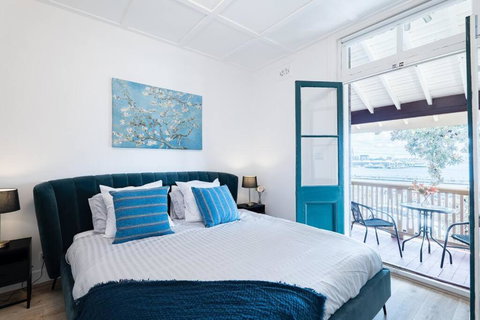 Waterfront - KING Suite New Rooftop Terrace #11A - Accommodation NSW 0