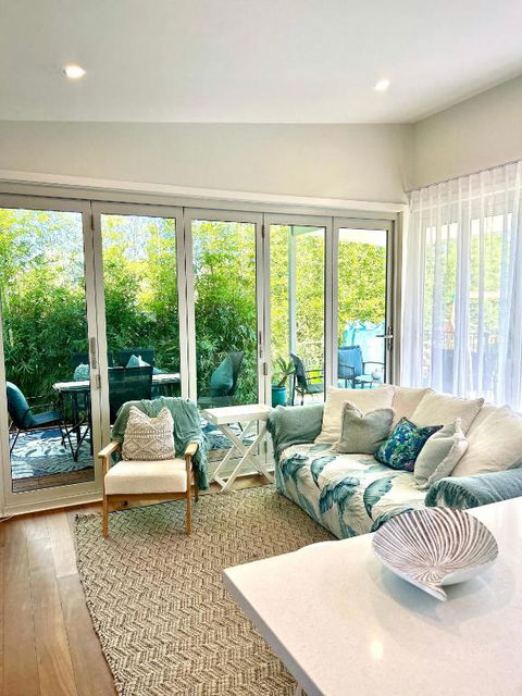 Woonona Family Beach Villa 2 Bedroom Brand New - Accommodation NSW 2