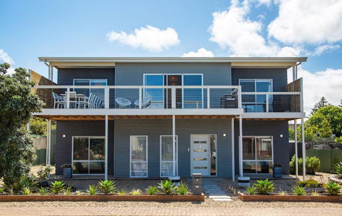Xanadu - Aldinga Beach - C21 SouthCoast Holidays - Accommodation NSW 0