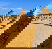 Pinnacles Desert Private Day Tour - Accommodation NSW