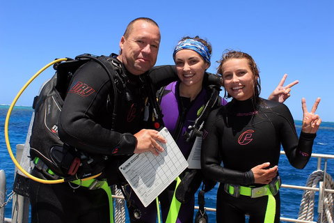 Quicksilver Dive 4 Day PADI Learn To Dive Course - Accommodation NSW 0