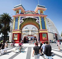 Private Full Day Melbourne City Tour with local guide - Accommodation NSW