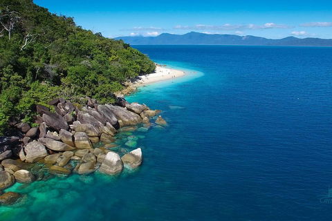Fitzroy Island Catamaran Transfers From Cairns - Accommodation NSW 1