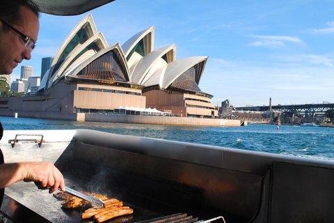 Sydney Whale-Watching Cruise Including Lunch Or Breakfast - Accommodation NSW 3