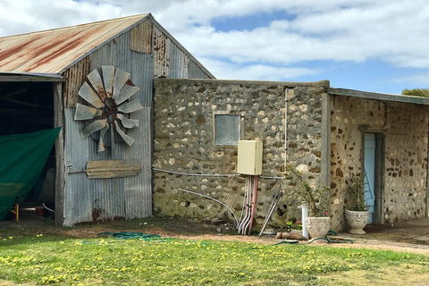 Kangaroo Island Gourmet Food And Wine Trail Tour - Accommodation NSW 0