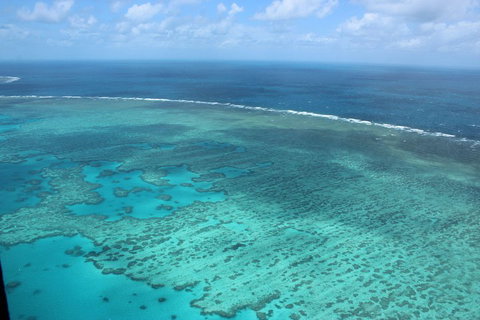 Reef And Island Scenic Flight From Airlie Beach - Accommodation NSW 1