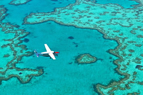 Reef And Island Scenic Flight From Airlie Beach - Accommodation NSW 4