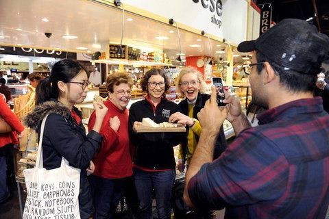 Small-Group Adelaide Central Market Early Breakfast Tour - Accommodation NSW 5