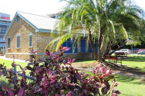 Darwin Walking Tour: World War II Reflections - Accommodation NSW 5