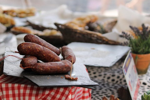 Eumundi Markets And Sunshine Coast Day Trip From Brisbane - Accommodation NSW 2