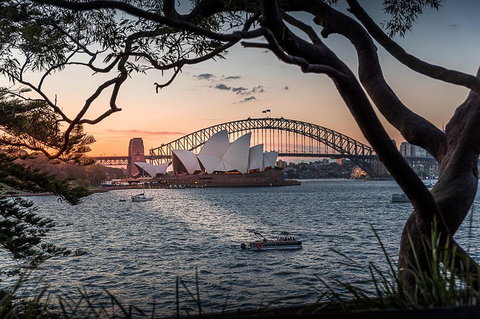 Brilliant Sunset Sydney Harbour And Night Photography Tour - Accommodation NSW 5