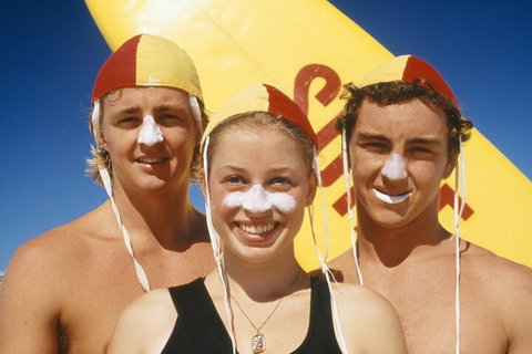 Bondi Like A Local: Half-Day Sightseeing Tour Including Surf Lesson - Accommodation NSW 1