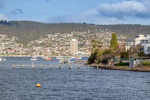 Derwent River Historic Harbour Cruise From Hobart - Accommodation NSW 5